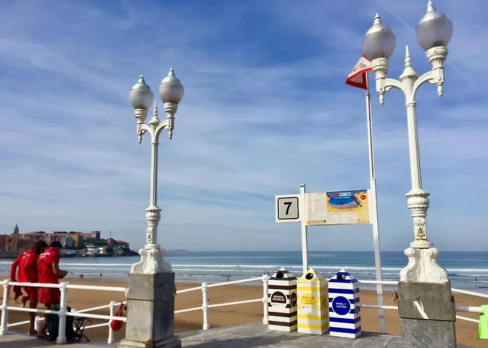 Atico Marqués Playa Centro Vistas Al Mar Garaje Opcional * Gijón