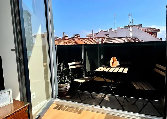 Atico Marqués Playa Centro Vistas Al Mar Garaje Opcional Gijón